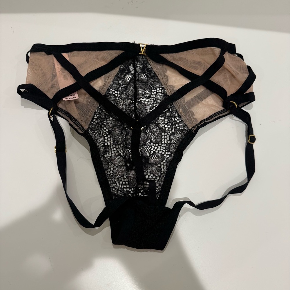 NWT: VICTORIA’S SECRET XS Elegant Black Lace Women's Lingerie Open Back